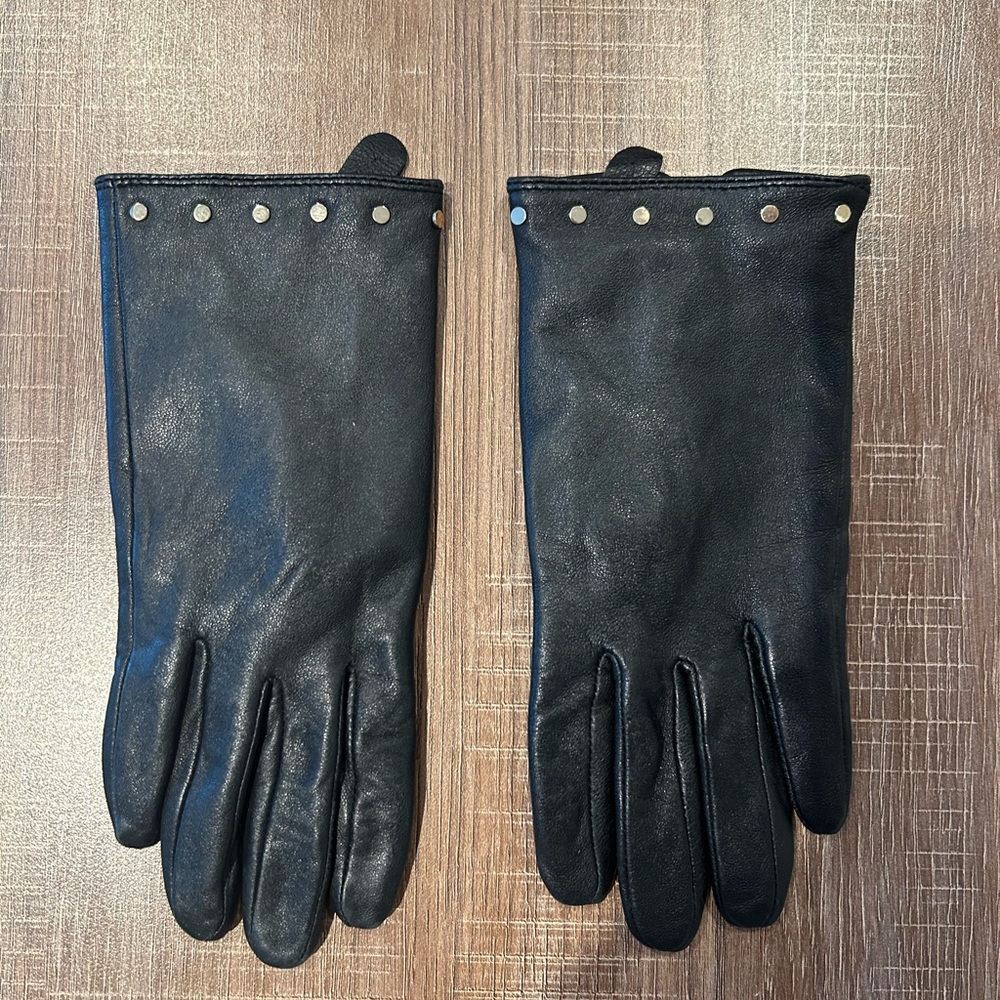 Ted Baker Women’s black 100% leather gloves with gold stud detail